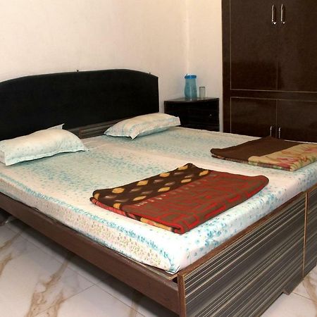 Hotel Tamilnadu Kashi Varanasi Exterior photo