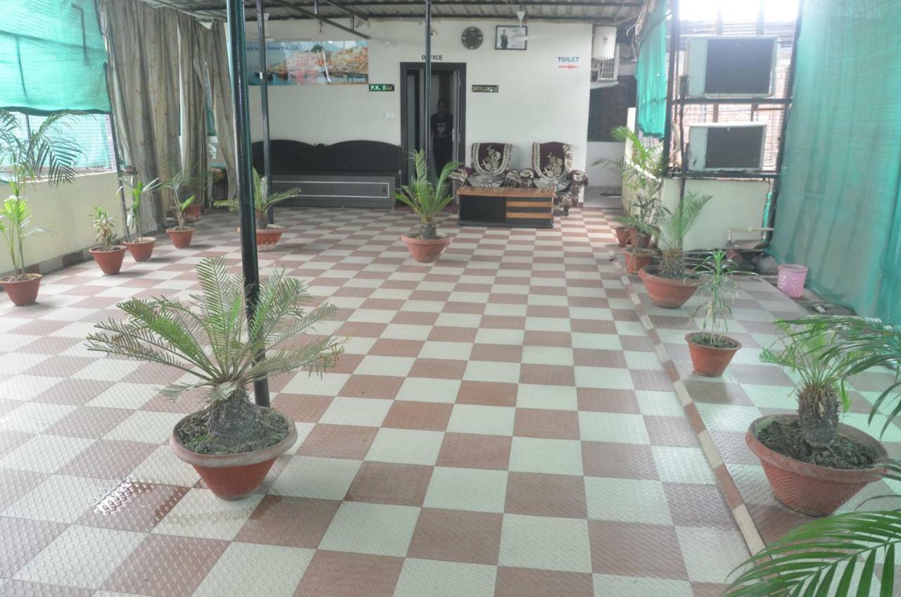 Hotel Tamilnadu Kashi Varanasi Exterior photo