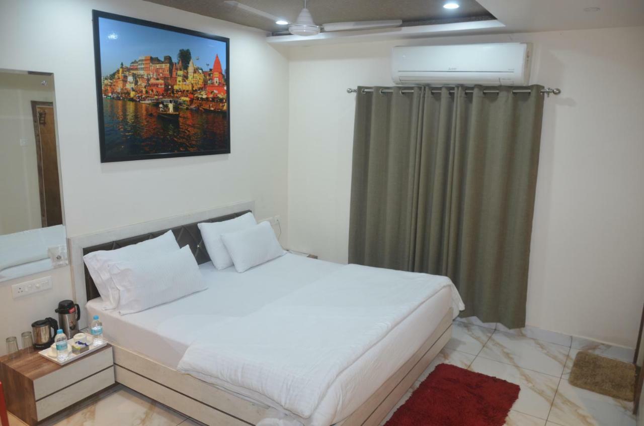 Hotel Tamilnadu Kashi Varanasi Exterior photo